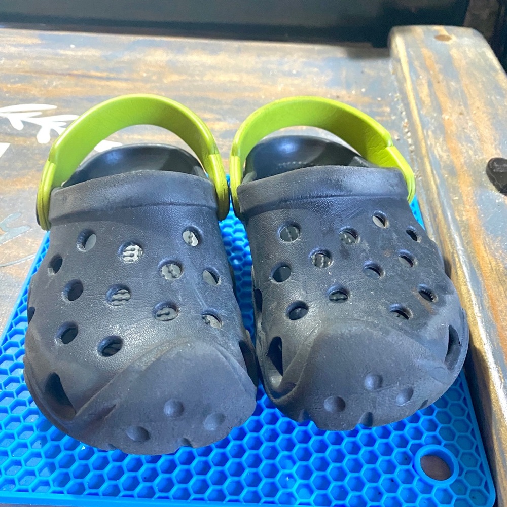 Navy blue crocs